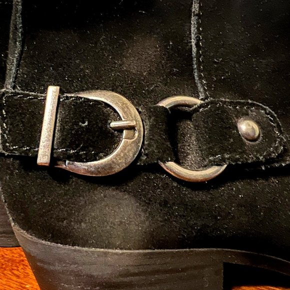 REBA Whispar Ankle Boots, suade leather buckle low heel - Picture 8 of 9